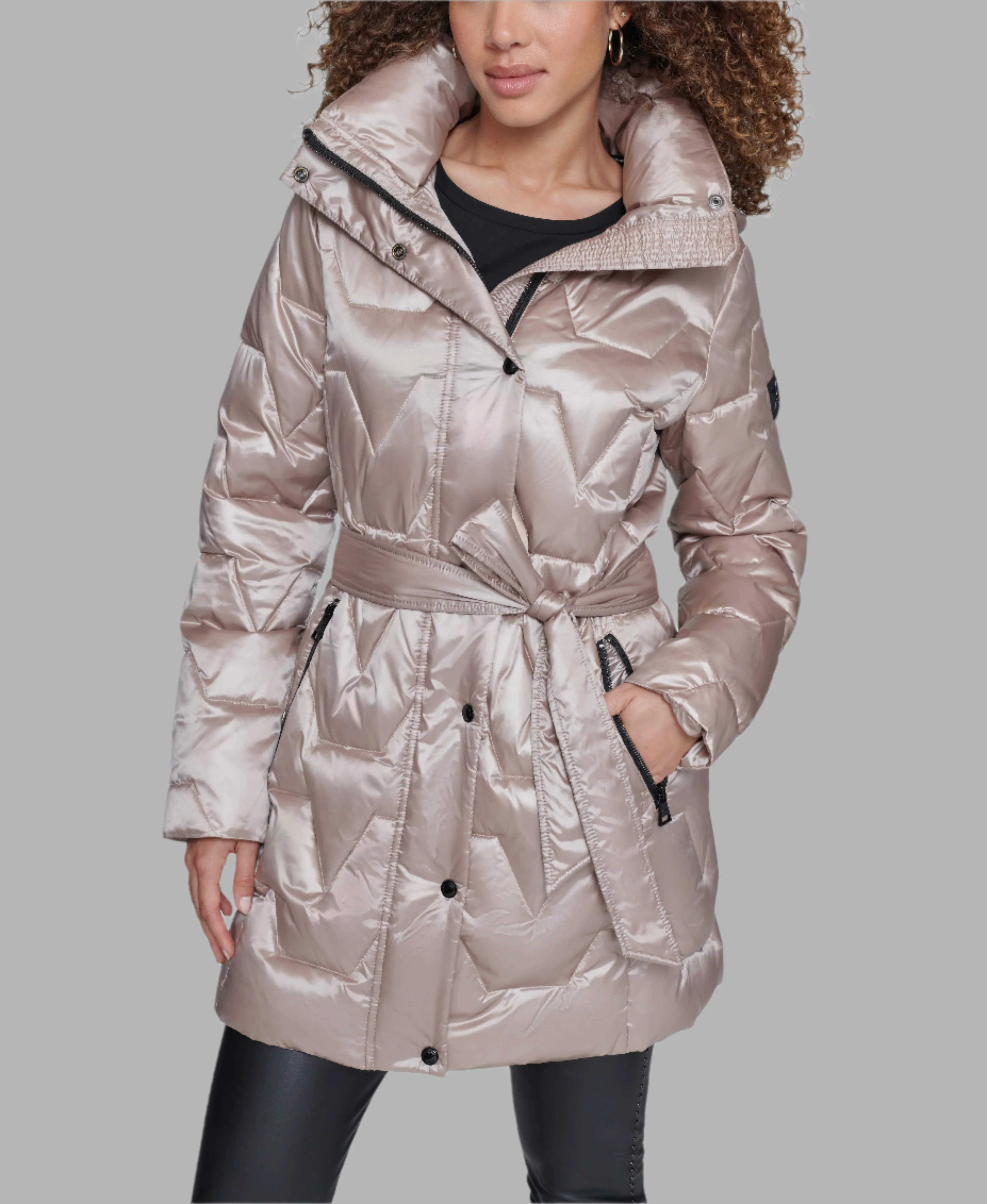 BELTED ZIG ZAG PUFFER
