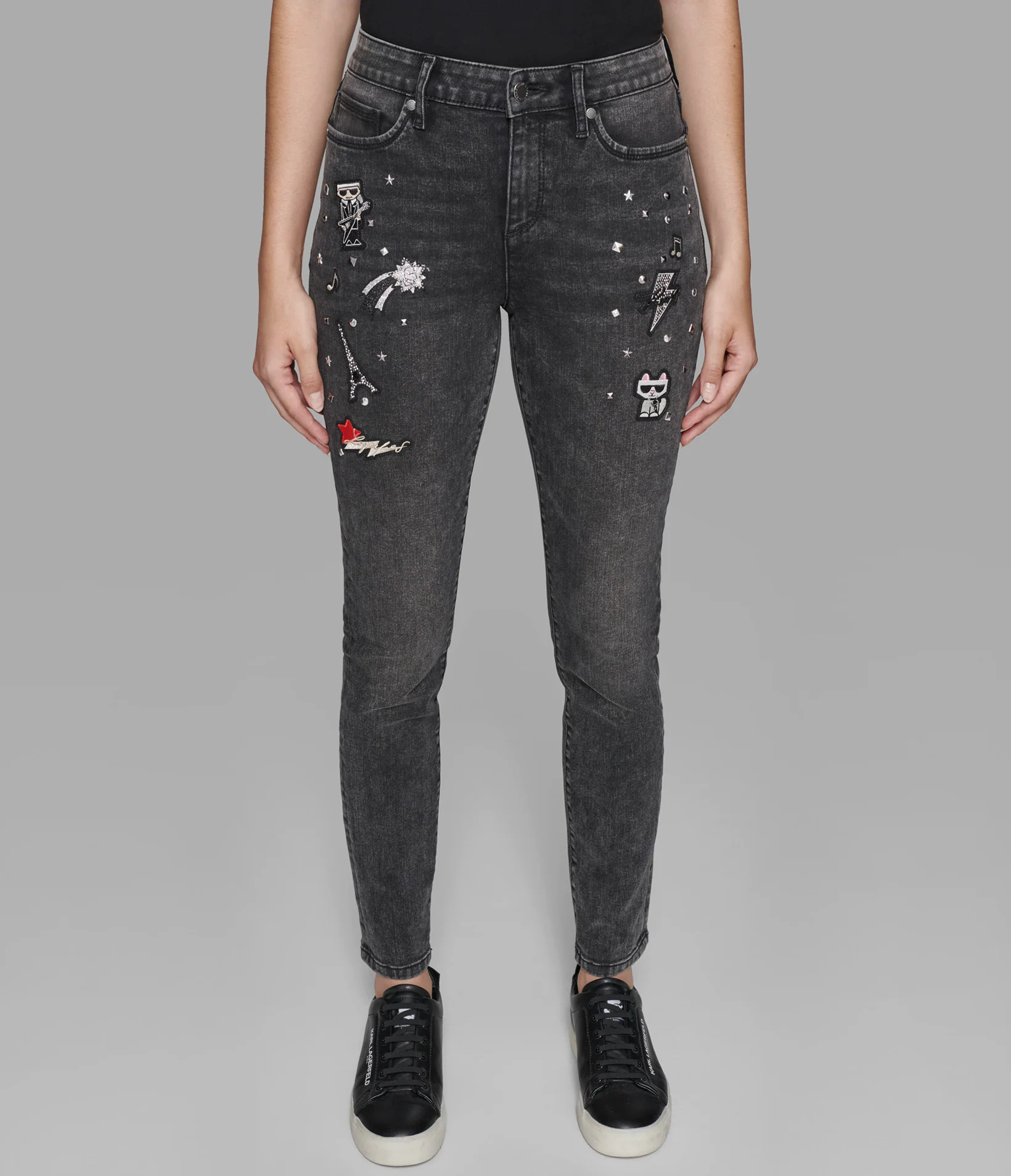 WHIMSY PATCH GREY WASH JEANS