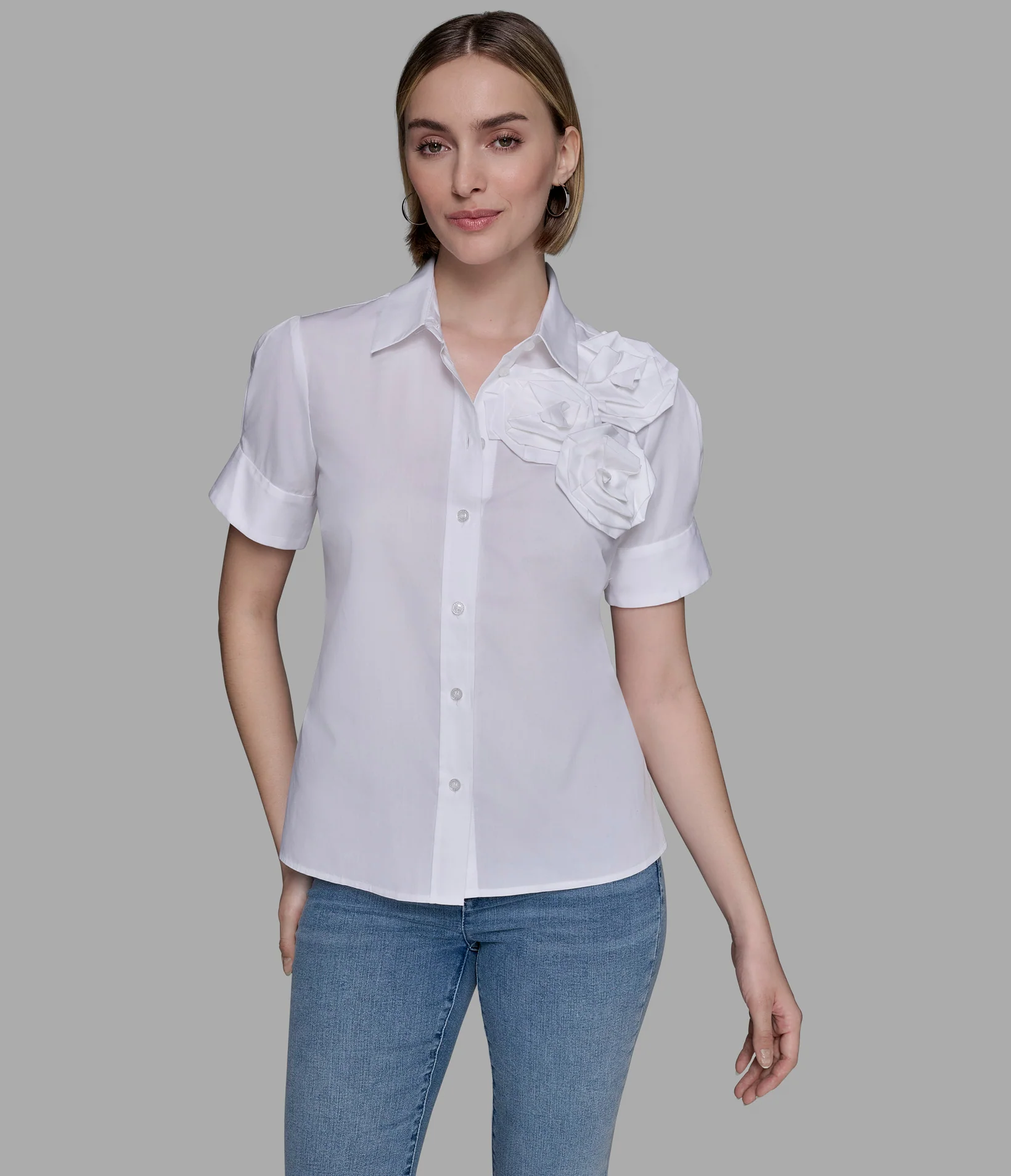 SHORT SLEEVE POPLIN SHIRT WITH FLORAL APPLIQUÉ