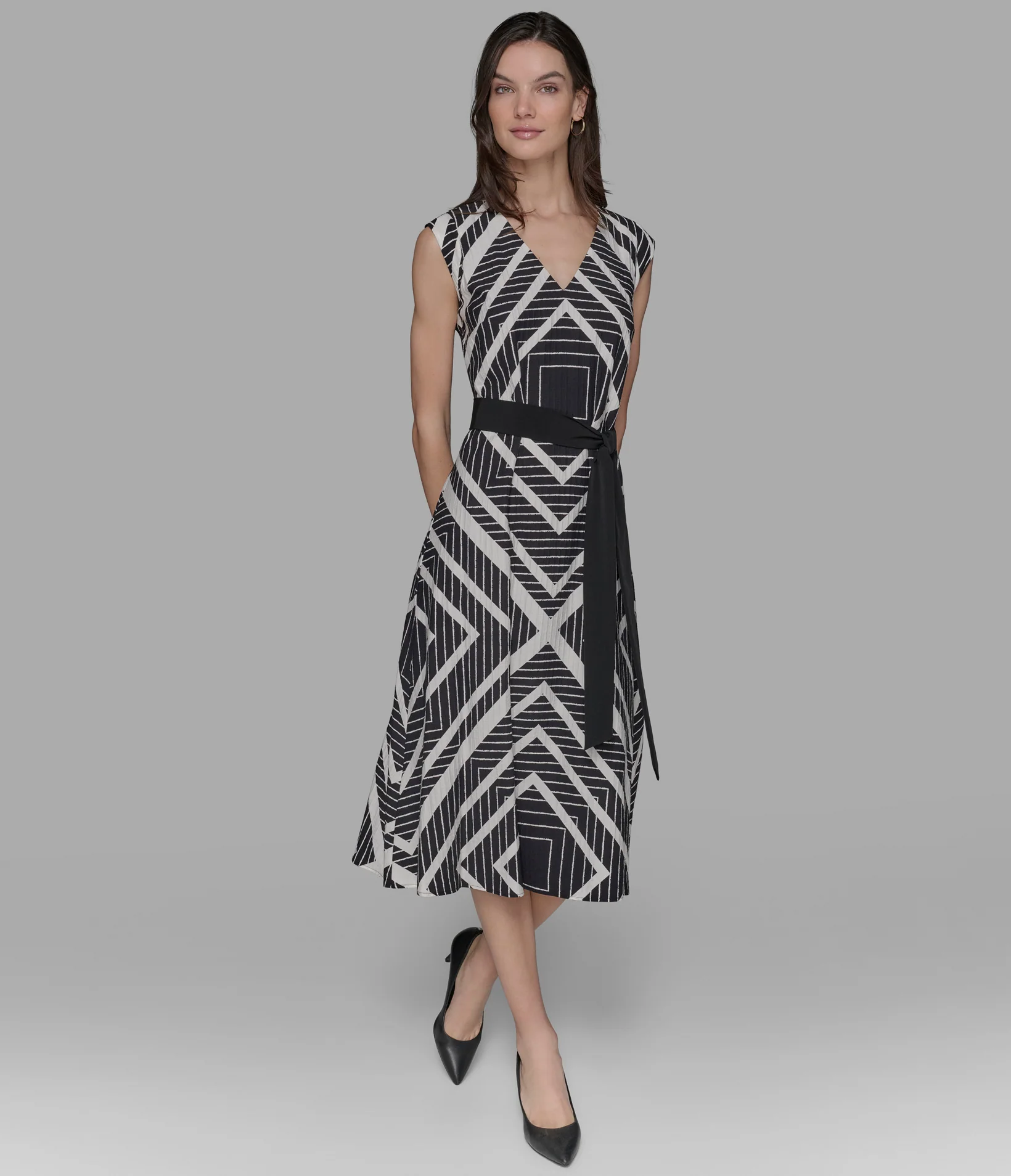 CHEVRON PRINT MIDI DRESS