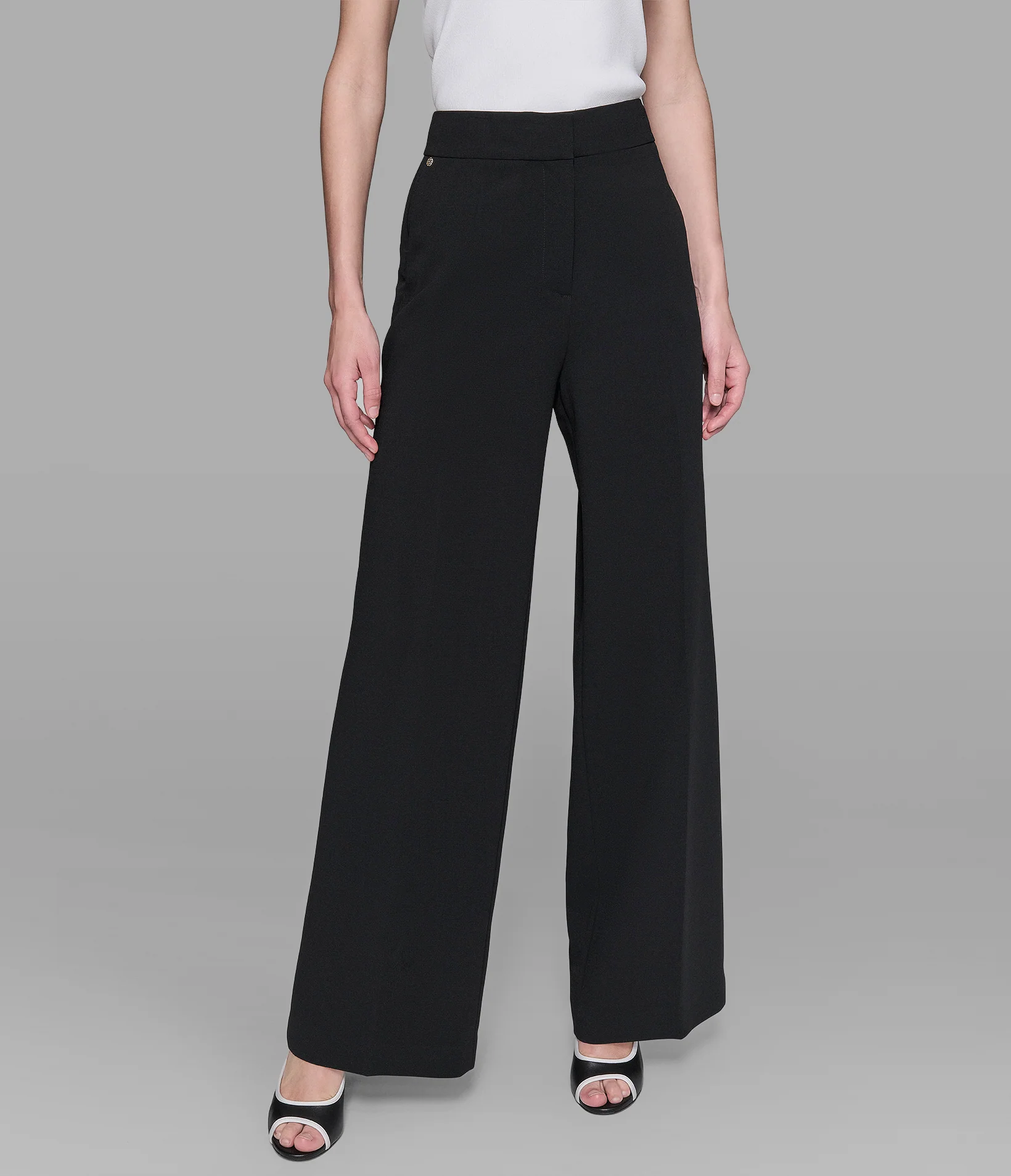 ESSENTIAL BOTTOM WIDE PANT
